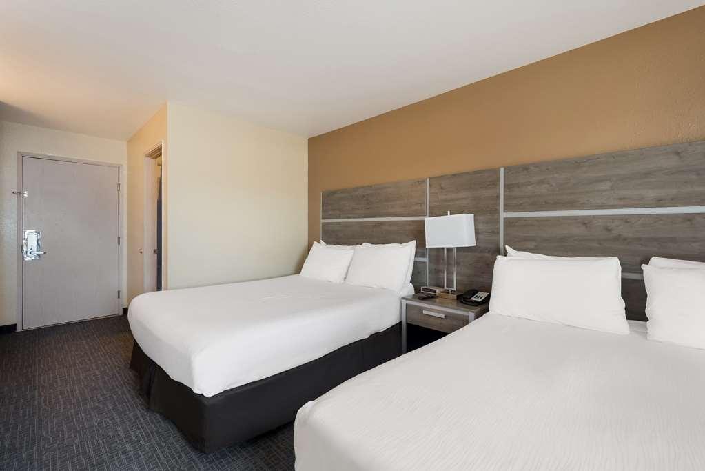 Surestay Hotel By Best Western Wells Room photo